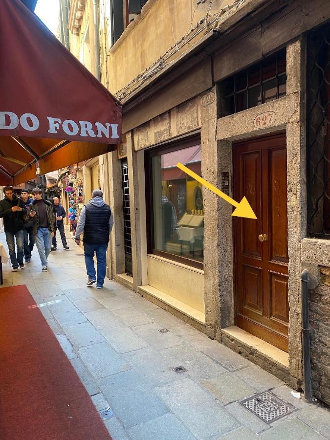 Ca' Degli Specchieri - A Due Passi Da Piazza San Marco Apartman Velence Kültér fotó