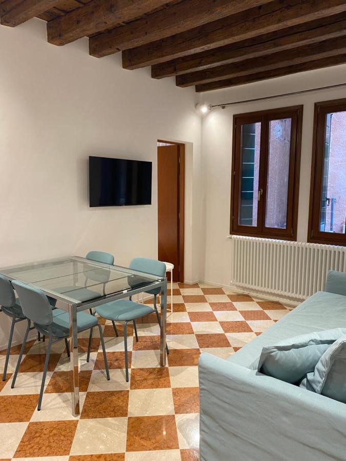 Ca' Degli Specchieri - A Due Passi Da Piazza San Marco Apartman Velence Kültér fotó